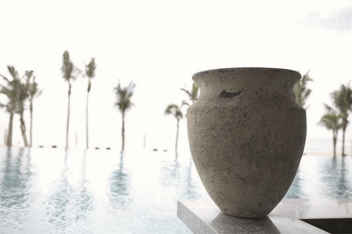 The Art of Form: Why Designers Choose Sculptural Planters - Fourseas Pottery